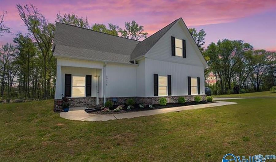 15176 Blendor Crooks, Athens, AL 35611 - 3 Beds, 3 Bath