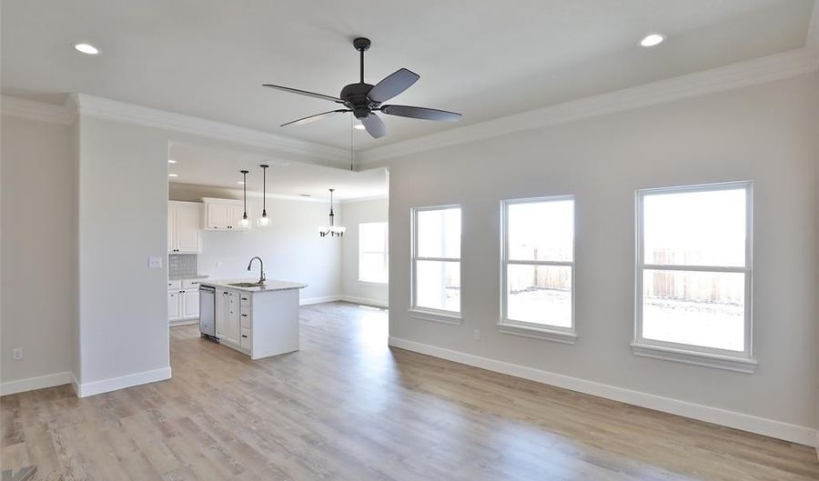 131 Spring Park Way, Abilene, TX 79602 - 4 Beds, 2 Bath