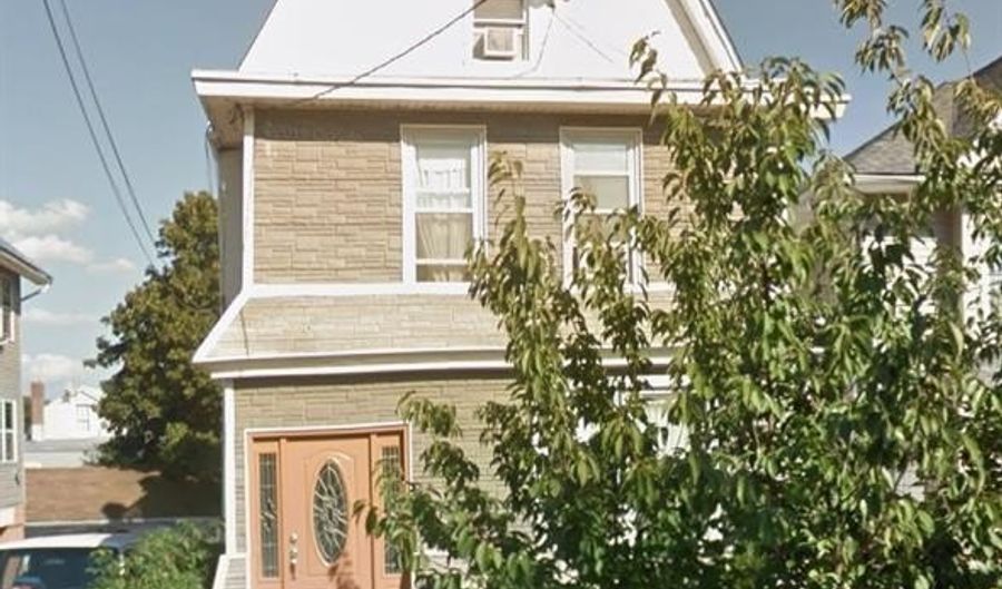 252 Hornblower Ave, Belleville, NJ 07109 - 5 Beds, 3 Bath