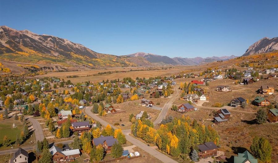83 Haverly St 2D, Crested Butte, CO 81224 - 4 Beds, 3 Bath