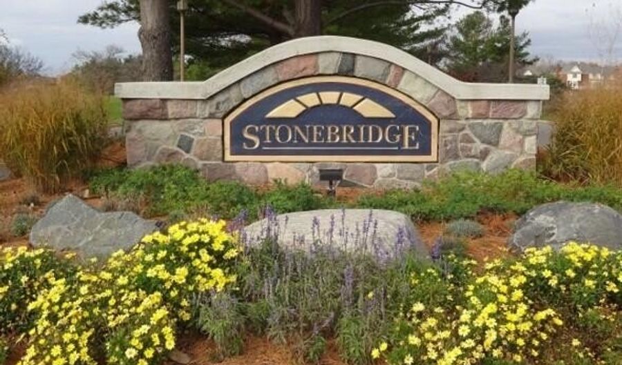 1989 Stonebridge Dr N, Ann Arbor, MI 48108 - 3 Beds, 3 Bath