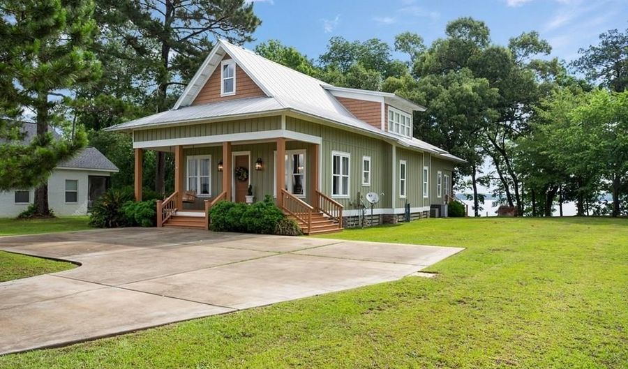 264 Highlands Dr, Abbeville, AL 36310 - 4 Beds, 3 Bath