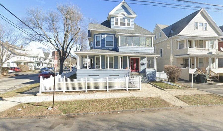 550 Laurel Ave, Bridgeport, CT 06605 - 8 Beds, 5 Bath