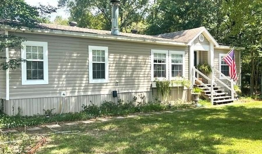 9551 Stevens Rd, Shreveport, LA 71106 - 3 Beds, 2 Bath