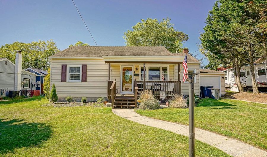 317 Pine St, Absecon, NJ 08201 - 3 Beds, 1 Bath