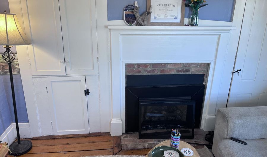 66 High St, Bath, ME 04530 - 4 Beds, 0 Bath