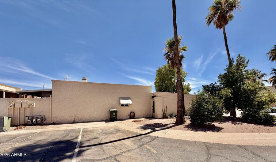 1776 N TERRACE Cir, Casa Grande, AZ 85122 - 3 Beds, 2 Bath