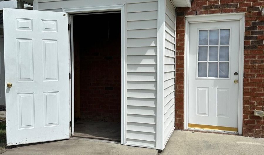 4468 Magellan Ct B, Ayden, NC 28513 - 1 Beds, 1 Bath
