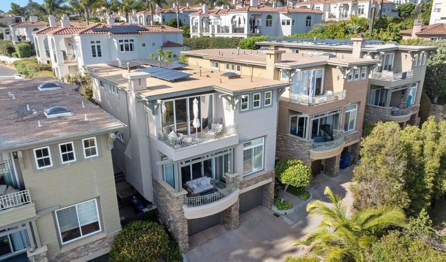 834 S Cedros, Solana Beach, CA 92075 - 3 Beds, 3 Bath