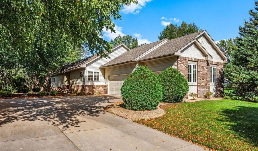 129 141st Ln NW, Andover, MN 55304 - 3 Beds, 3 Bath