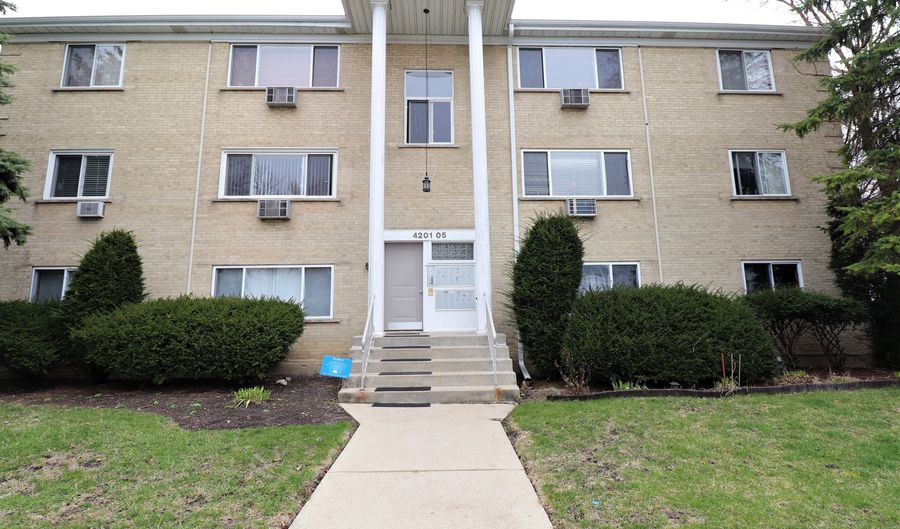 4201 N Kolze Ave 2A, Schiller Park, IL 60176 - 2 Beds, 1 Bath