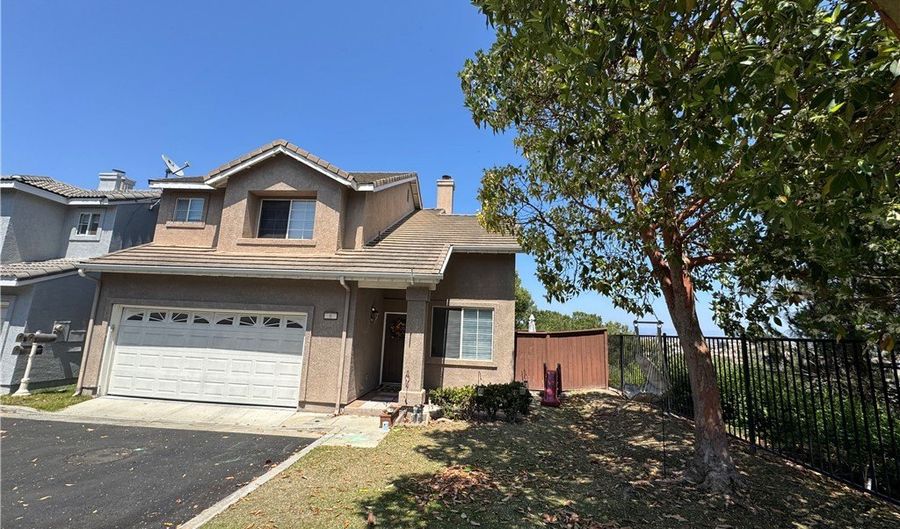 6 Lembogan Ct, Aliso Viejo, CA 92656 - 3 Beds, 3 Bath