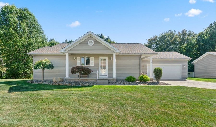 603 S Raccoon Rd 9, Austintown, OH 44515 - 2 Beds, 2 Bath