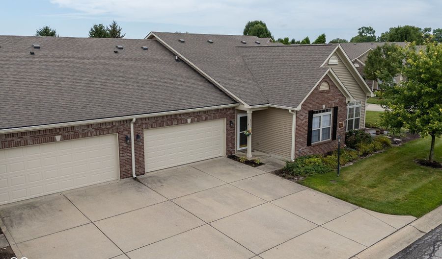 2511 Big Bear Ln 15, Indianapolis, IN 46217 - 2 Beds, 2 Bath