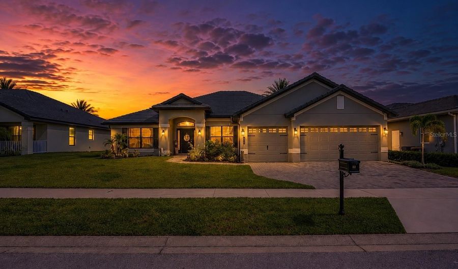 226 LAKE VISTA Dr, Auburndale, FL 33823 - 4 Beds, 3 Bath