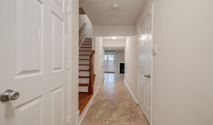 6544 MORNING MEADOW Dr, Alexandria, VA 22315 - 3 Beds, 4 Bath