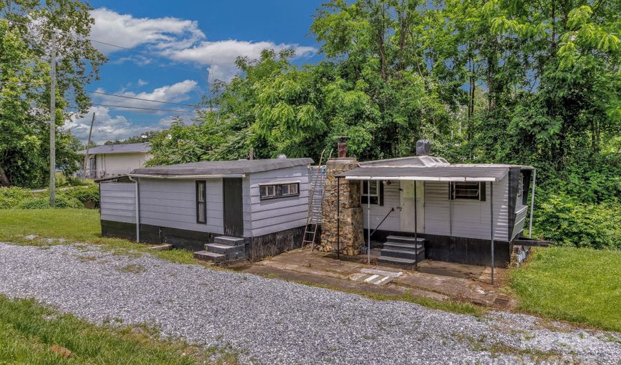 102 Edgewood Rd S, Asheville, NC 28803 - 1 Beds, 1 Bath