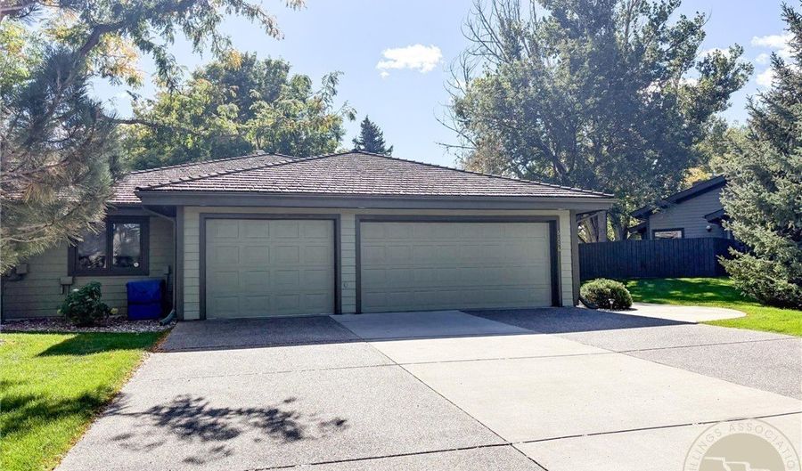 6116 Sam Snead Trl, Billings, MT 59106 - 2 Beds, 3 Bath