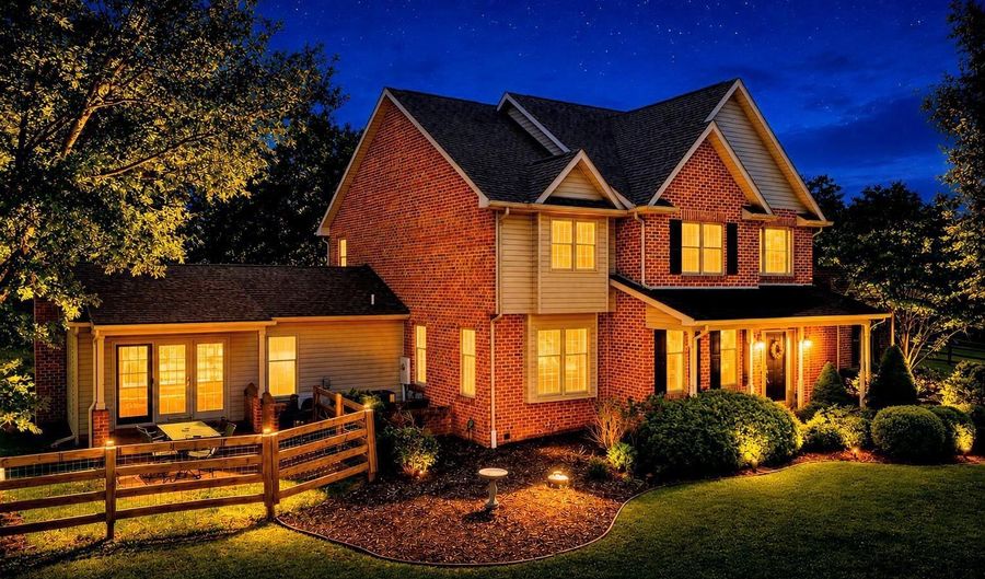 21615 RIDENOUR Rd, Boonsboro, MD 21713 - 4 Beds, 3 Bath
