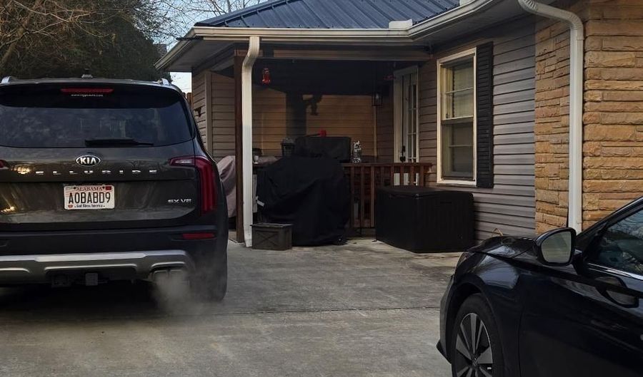 657 4th St NW, Arab, AL 35016 - 3 Beds, 1 Bath
