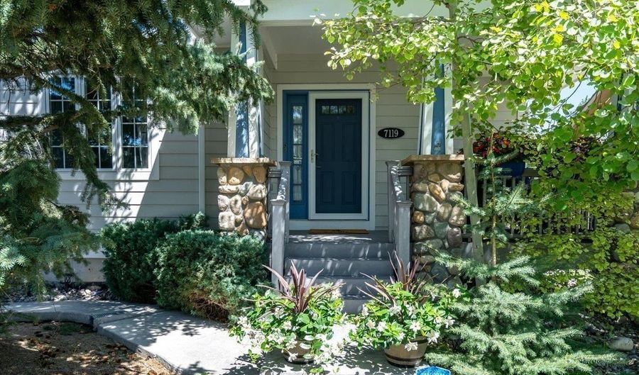 7119 LEGACY Pkwy, Cheyenne, WY 82009 - 4 Beds, 4 Bath