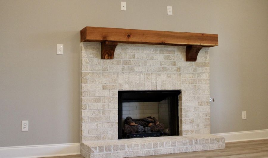 79 COLUMBIA Way, Atoka, TN 38004 - 5 Beds, 3 Bath