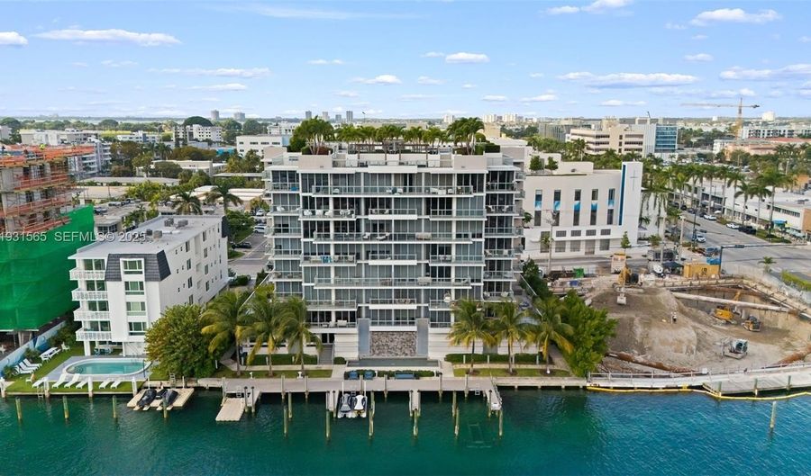 9521 E Bay Harbor Dr 802, Bay Harbor Islands, FL 33154 - 2 Beds, 3 Bath