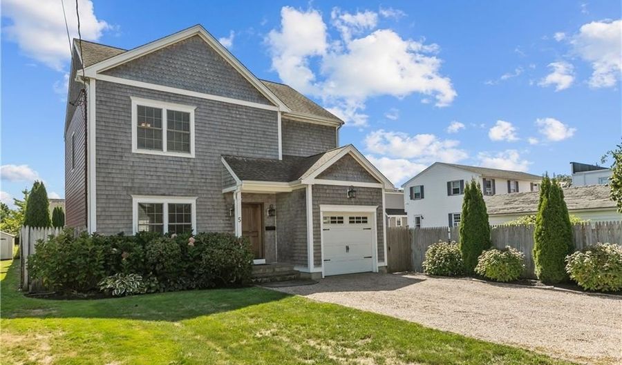5 Lowndes St, Newport, RI 02840 - 3 Beds, 3 Bath