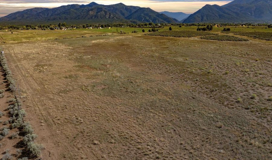 15 Plus Acres Off Hondo Seco Road Vista 360, Arroyo Seco, NM 87514 - 0 Beds, 0 Bath