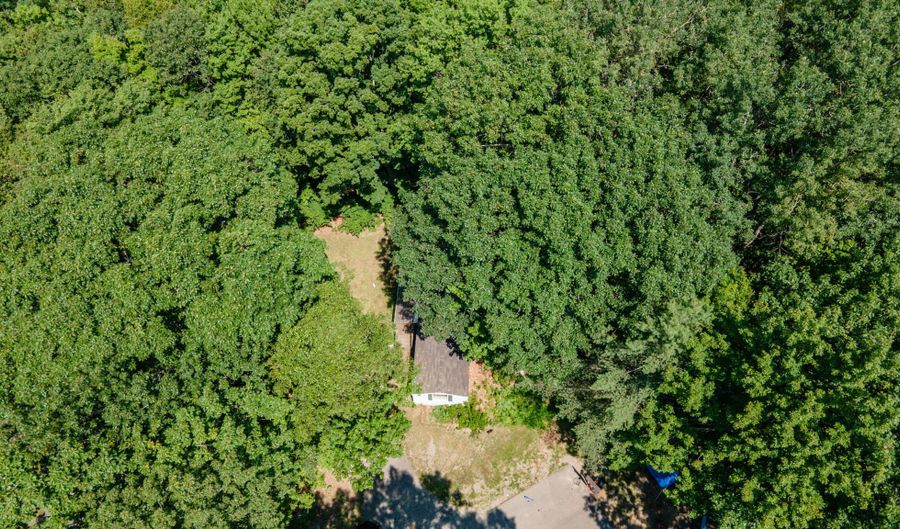 36 Lees Ct, Augusta, ME 04330 - 3 Beds, 1 Bath