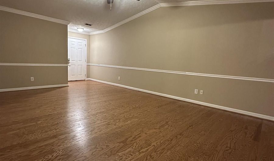 414 LEIGHTON Ave, Anniston, AL 36207 - 2 Beds, 2 Bath