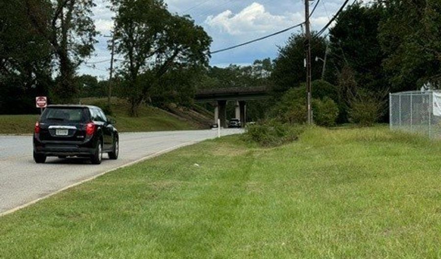 116 Zebulon St, Barnesville, GA 30204 - 0 Beds, 0 Bath