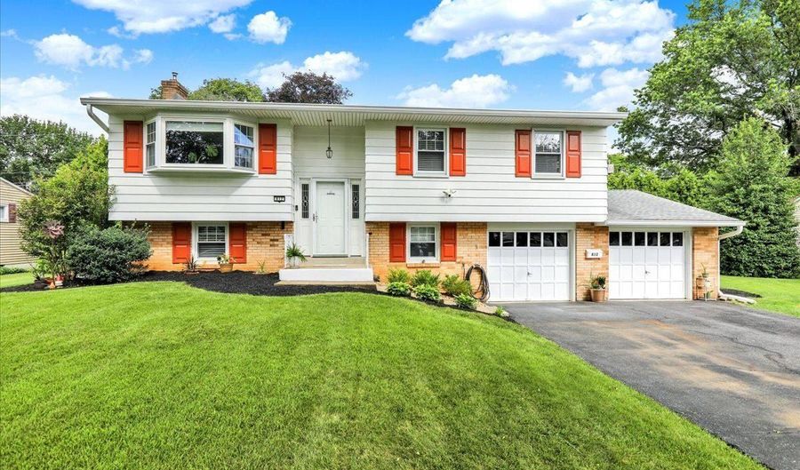 812 MILLER St, Allentown, PA 18103 - 4 Beds, 3 Bath