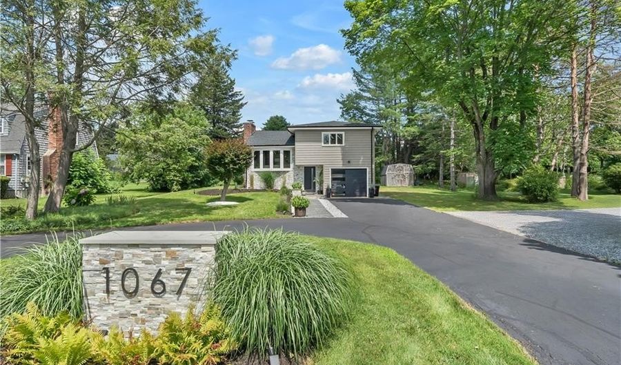 1067 Great Rd, Lincoln, RI 02865 - 4 Beds, 2 Bath