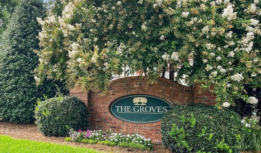 125 Old Grove Ln, Apex, NC 27502 - 3 Beds, null Bath