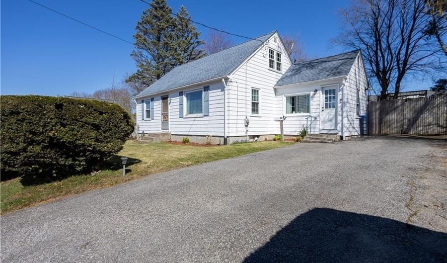 80 Barrett Ave, North Providence, RI 02904 - 4 Beds, 1 Bath