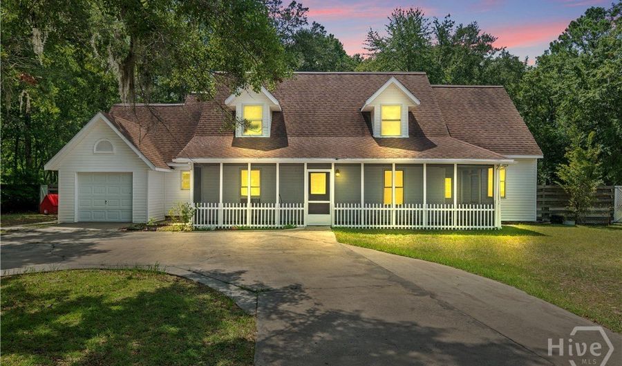 157 Ole Oak Rd, Allenhurst, GA 31301 - 5 Beds, 5 Bath