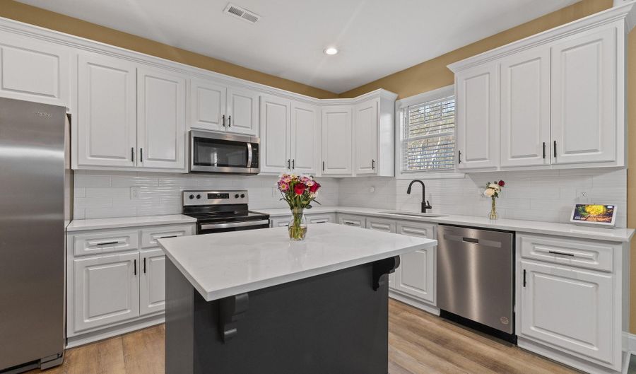 9159 Byron Ct, Bailey, NC 27807 - 3 Beds, 2 Bath