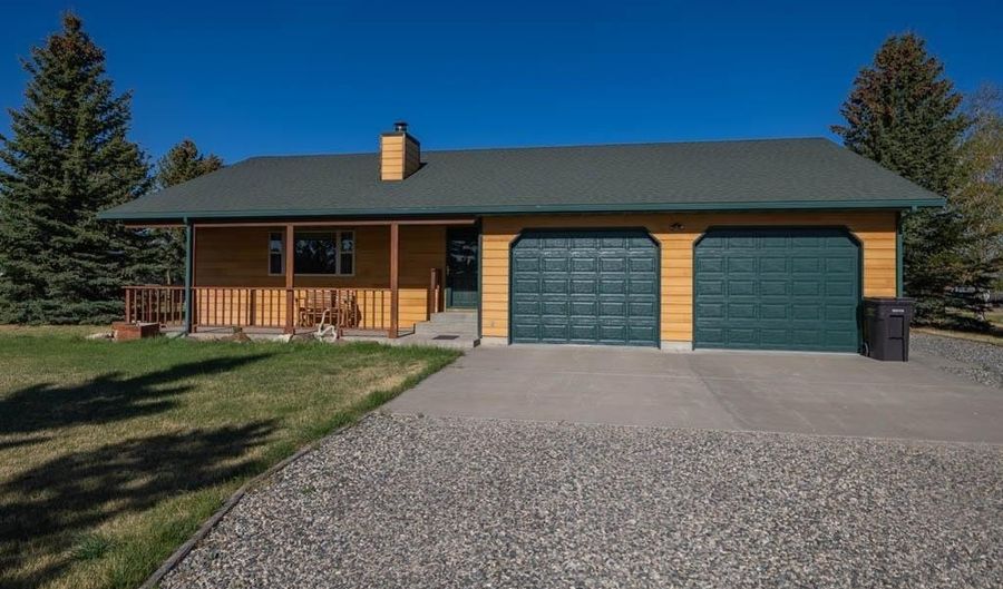29 Mountain Dr, Cody, WY 82414 - 5 Beds, 3 Bath