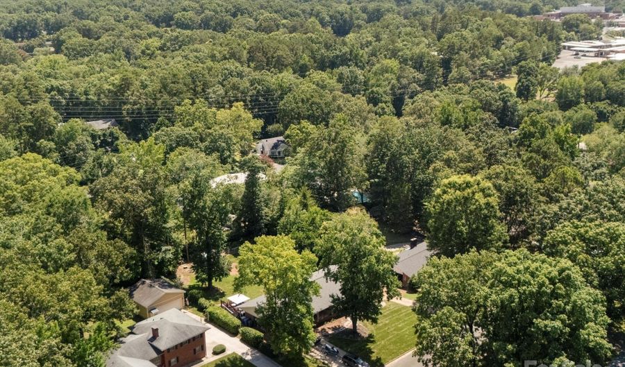 312 Garrison Dr, Albemarle, NC 28001 - 3 Beds, 2 Bath