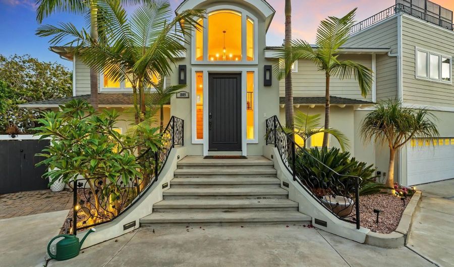1809 Ivy, Oceanside, CA 92054 - 5 Beds, 4 Bath