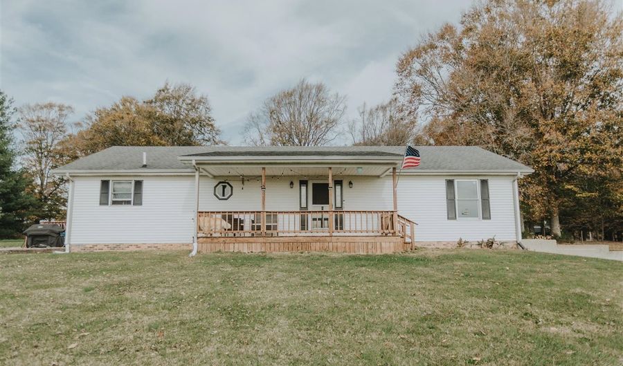 95 Watson Rd, Austin, KY 42123 - 4 Beds, 3 Bath