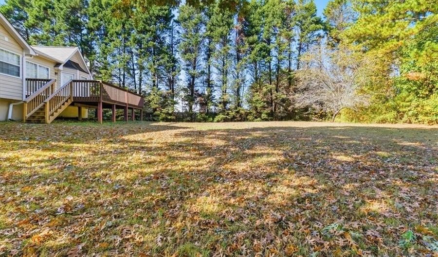 1097 Trestle Dr, Austell, GA 30106 - 3 Beds, 2 Bath