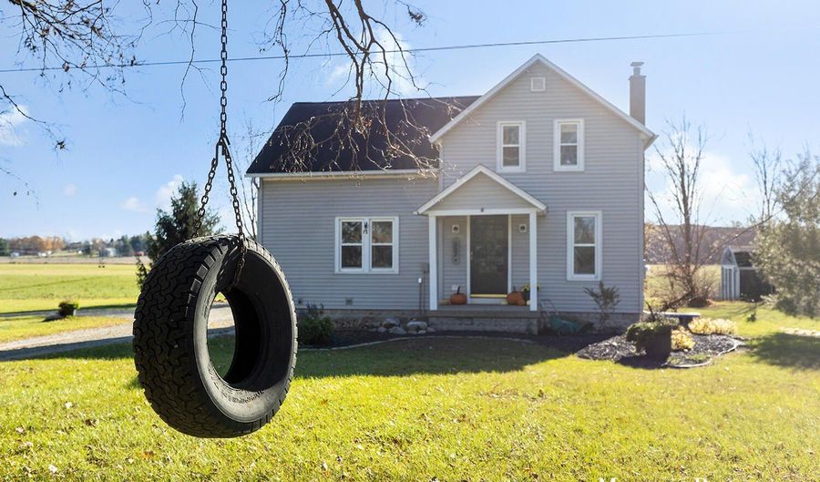 7020 Osborn St, Allendale, MI 49401 - 5 Beds, 2 Bath