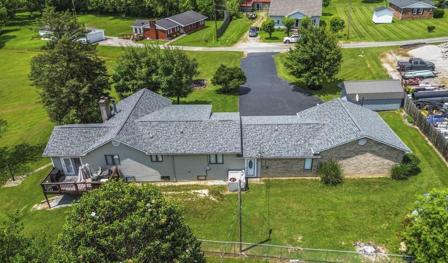 37 Gina Ct, Barbourville, KY 40906 - 4 Beds, 3 Bath
