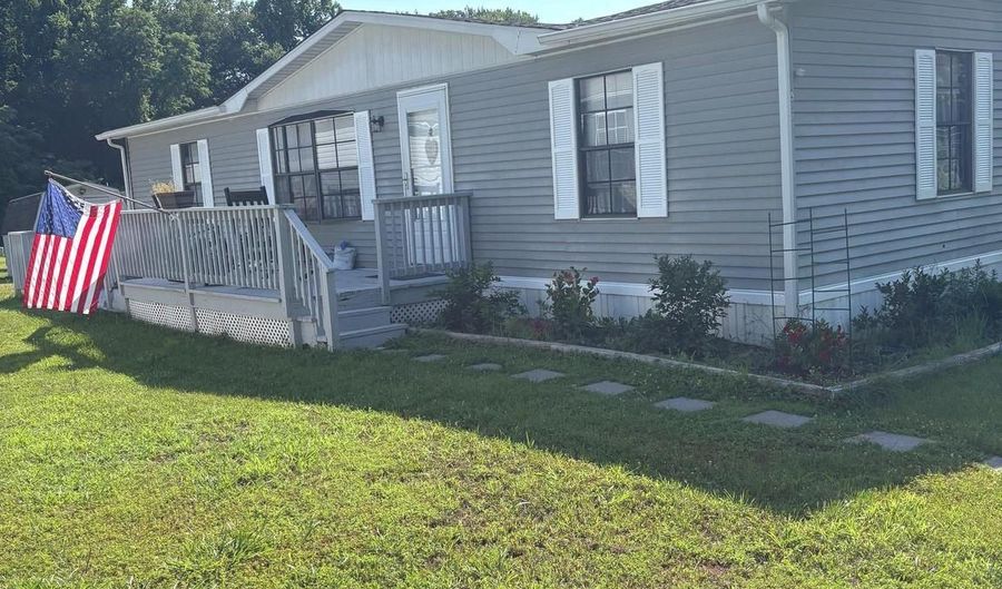 211 FOREST GREEN Rd, Aberdeen, MD 21001 - 3 Beds, 2 Bath