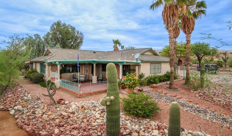 17006 S La Canada Dr, Sahuarita, AZ 85629 - 3 Beds, 2 Bath
