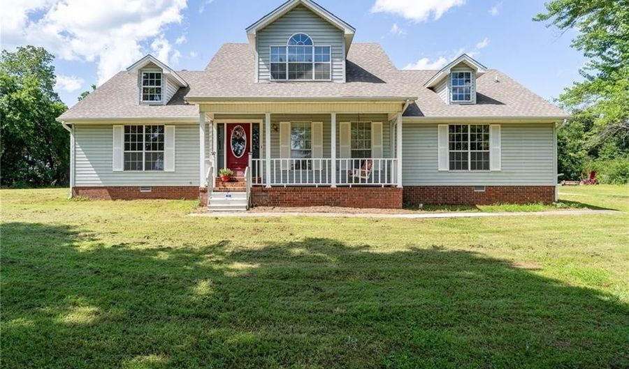 3109 Twin Lakes Pl, Alma, AR 72921 - 4 Beds, 3 Bath