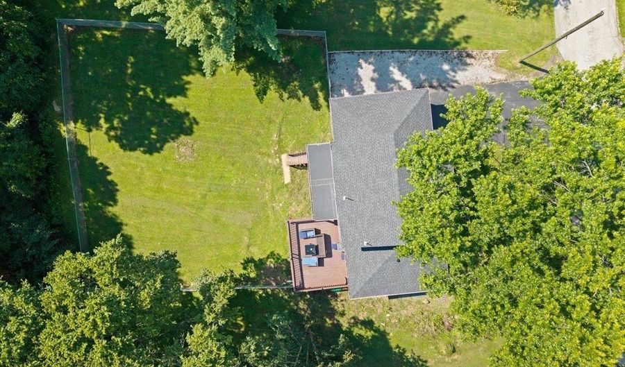 102 Hillcrest Rd, Aurora, IN 47001 - 3 Beds, 2 Bath
