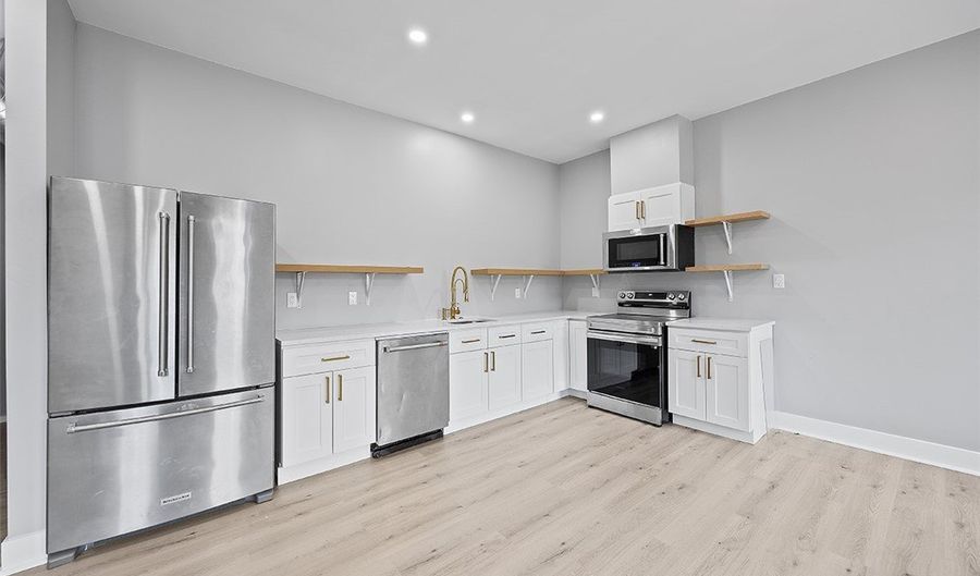 1109 E Carson St, Airville, PA 15203 - 3 Beds, 2 Bath